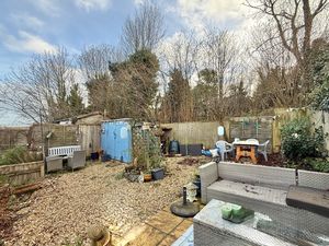 Photo 19- click for photo gallery